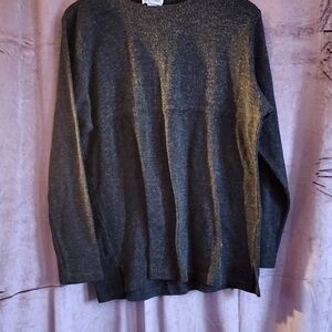 Elegant Women's Gray Sweater